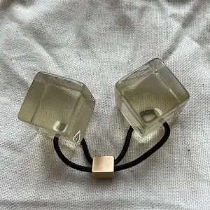 ‼️LOUIS VUITTON RARE VINTAGE HAIR TIE PONYTAIL HOLDER CLEAR/YELLOW.‼️ louis vuitton hair cubes products for sale | eBay main image 4
